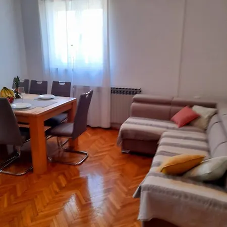 Josip Appartement *